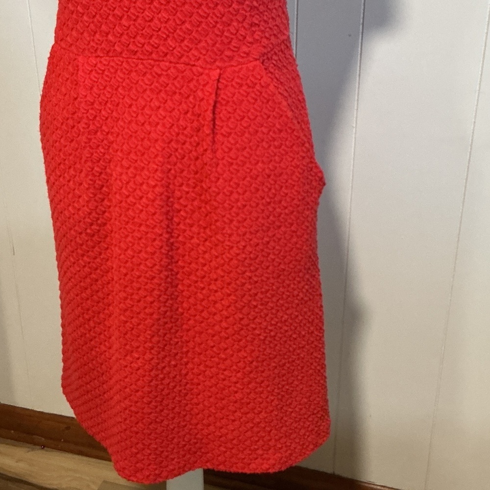 Tabitha Red V-Neck Textured Ruffle Midi Dress - Picture 3 of 5